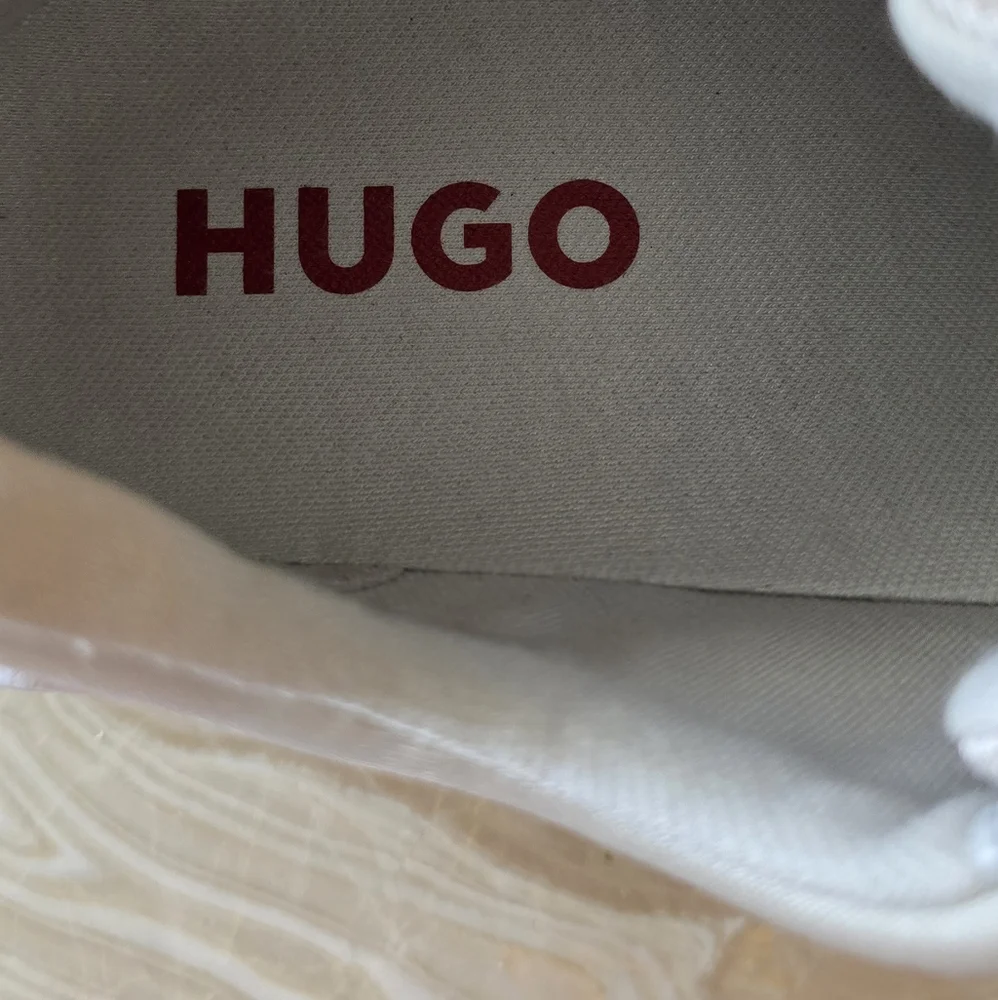 HUGO Men's Quake Runn Sneakers, Sz 9 - Picture 13 of 13